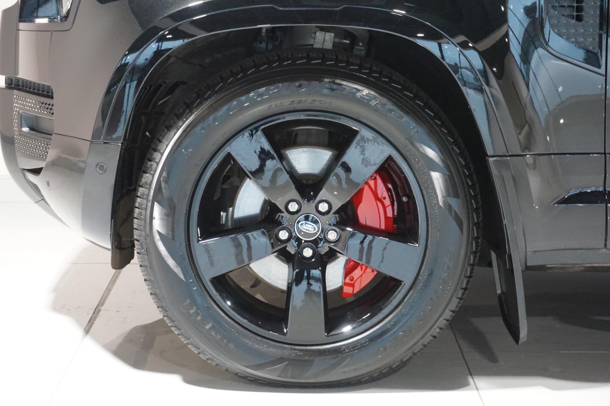 Land Rover Defender 110 2.0 P400e 15.4kWh XS Edition SUV 5dr Petrol Plug-in Hybrid Auto 4WD Euro 6 (s/s) (404 ps)